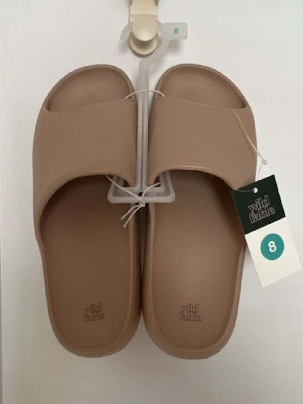 Wild Fable Slide Sandals Size 8 Tan